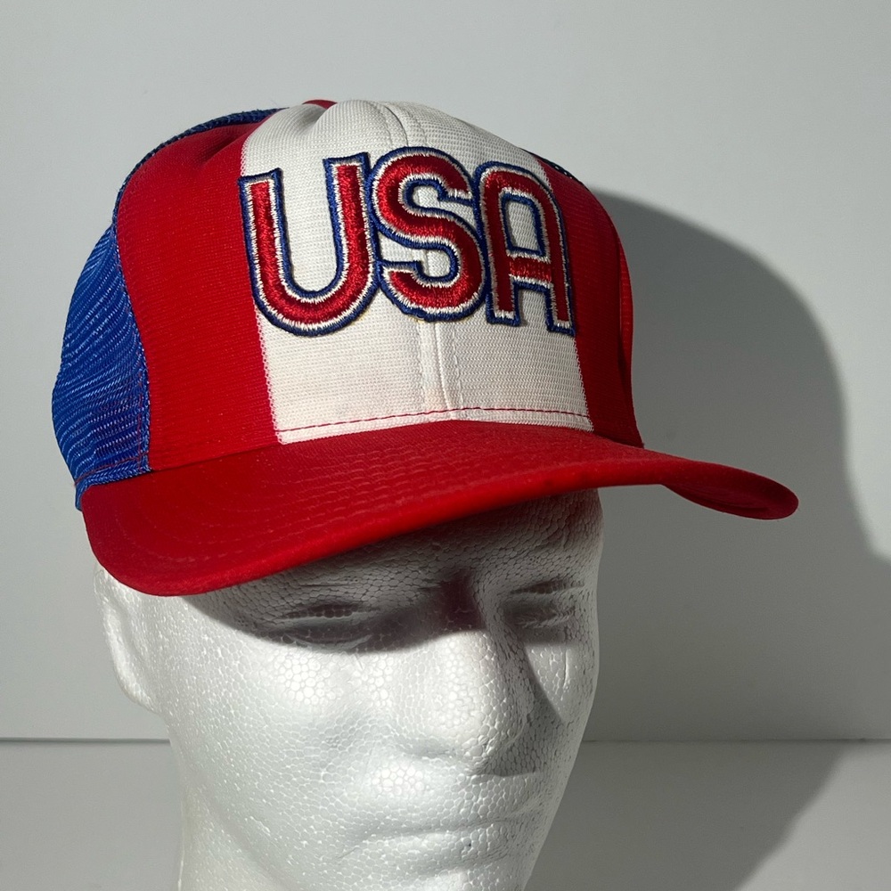 Vintage Lucky Stripes USA Mesh Trucker SnapBack Size Large Hat‎